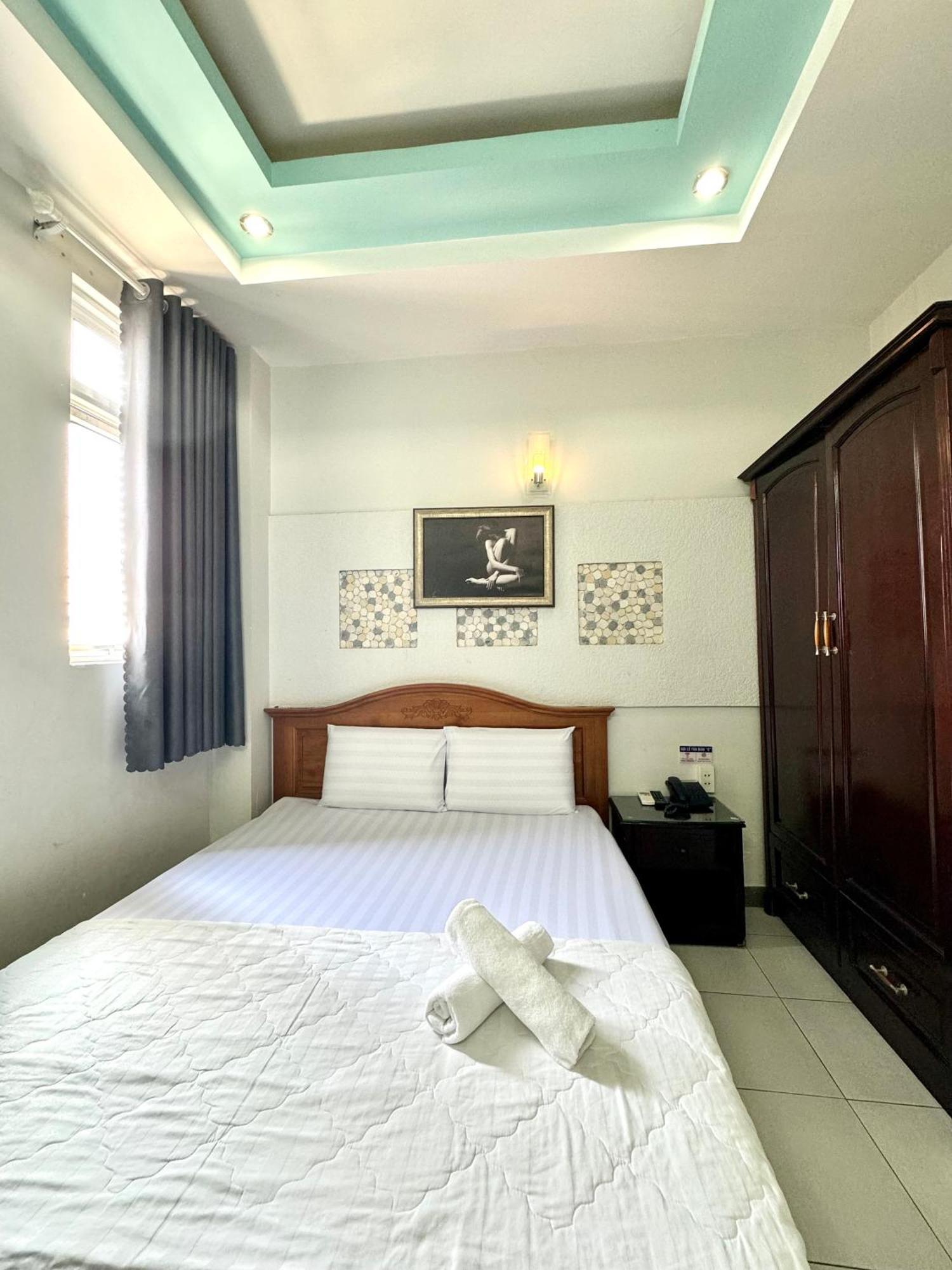 Khách sạn Khach San Kim Long TP. Hồ Chí Minh